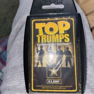 Top Trumps U.S. Army Card Game